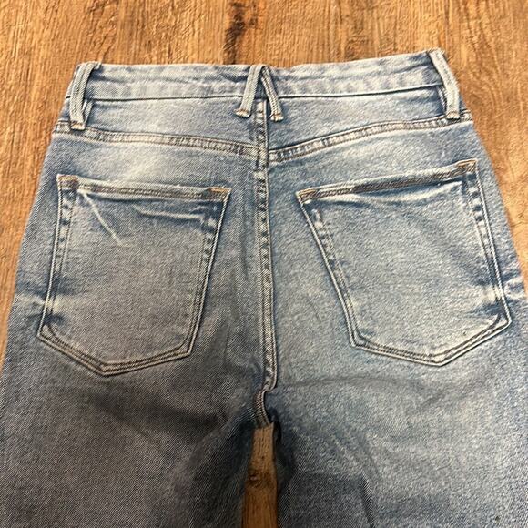 Good American CURVE FITTED HIP & THIGH -STRAIGHT LEG -Distressed KNEES SIZE 2/26 - Picture 5 of 11